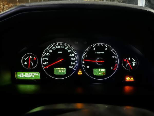 Volvo V70 Glebychevo - valokuva 8