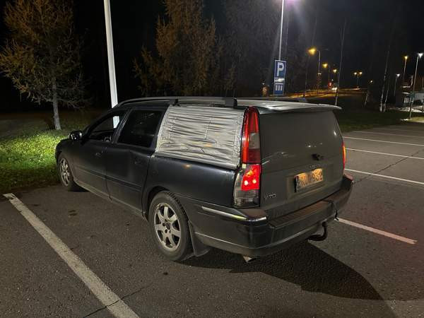 Volvo V70 Glebychevo - valokuva 4