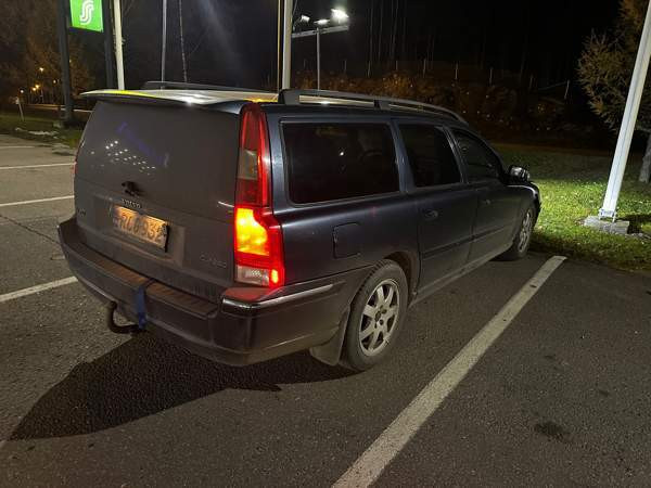 Volvo V70 Glebychevo - valokuva 5