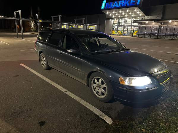 Volvo V70 Glebychevo - valokuva 6