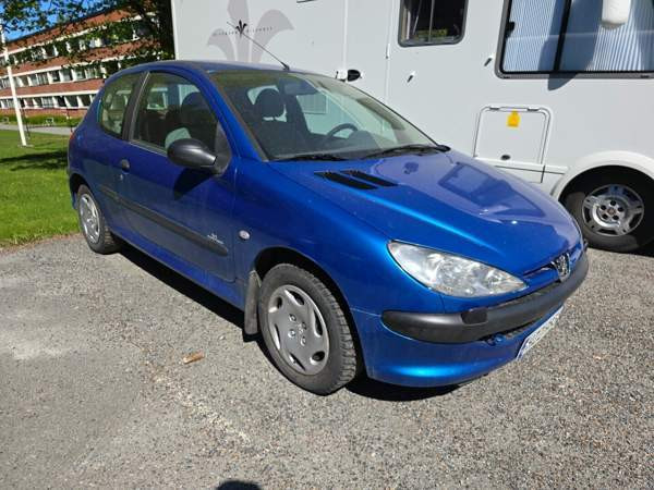 Peugeot 206 Хямеэнлинна - изображение 3