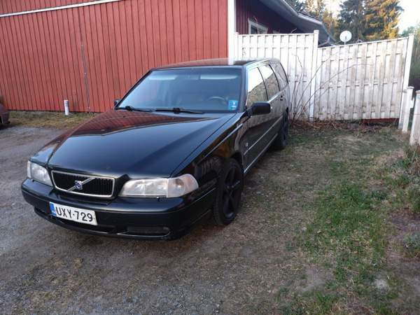 Volvo V70 Outokumpu - valokuva 2