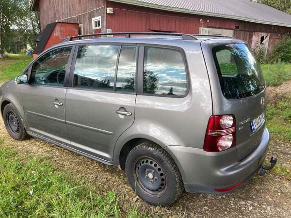 Volkswagen Touran Alavus – foto 3