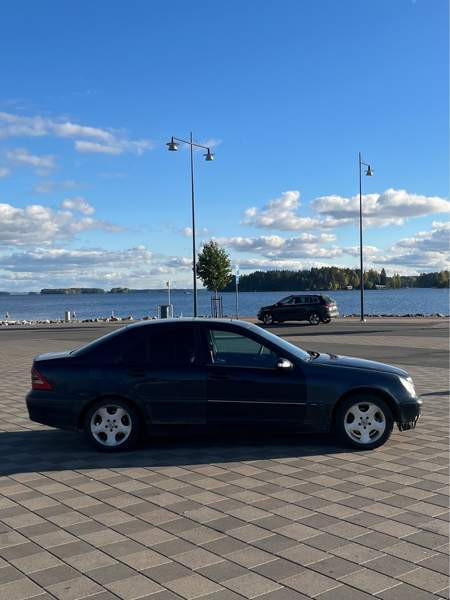 Mercedes-Benz 200 Kuopio - valokuva 4