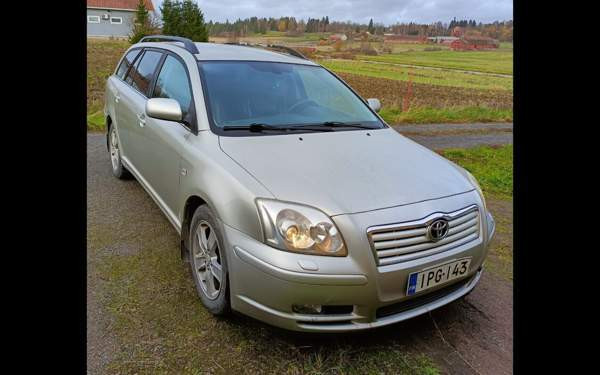 Toyota Avensis Ypäjä - photo 1