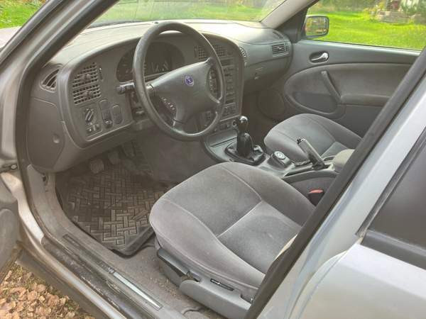 Saab 9-5 Vehmaa - valokuva 7