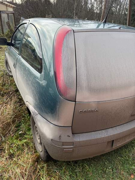 Opel Corsa Punkalaidun - valokuva 4