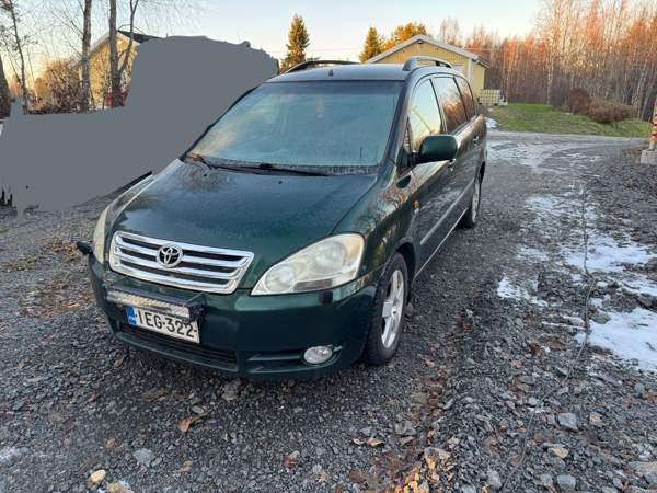 Toyota Avensis Verso Tornio - photo 2