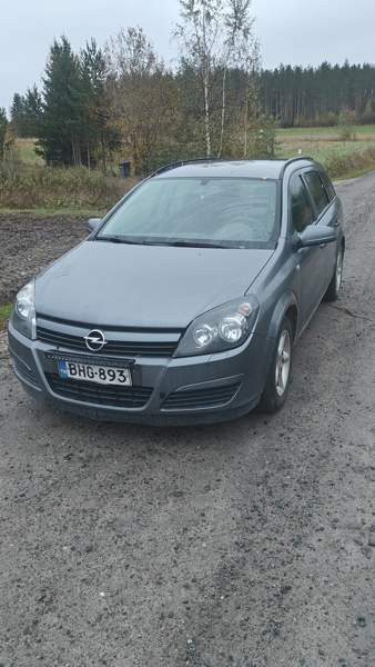 Opel Astra Liperi - photo 1