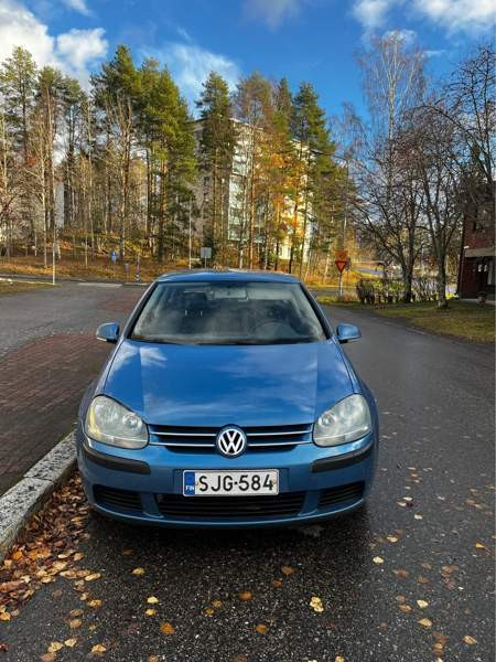 Volkswagen Golf Kuopio - valokuva 2