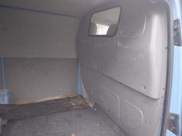 Volkswagen Transporter Raasepori - valokuva 8