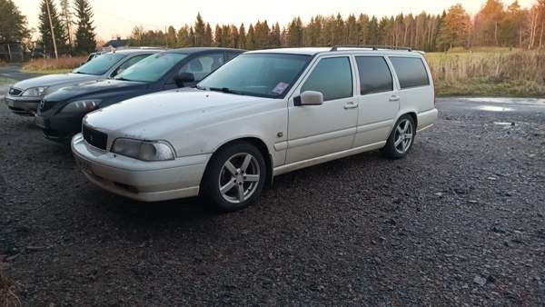 Volvo V70 Tyrnävä - valokuva 1