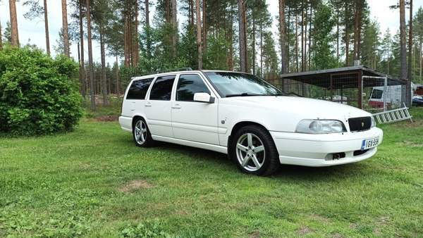 Volvo V70 Tyrnävä - valokuva 3