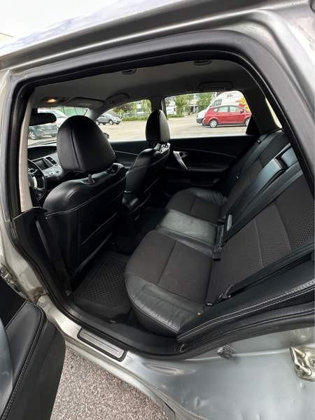 Nissan Primera Helsinki - valokuva 5