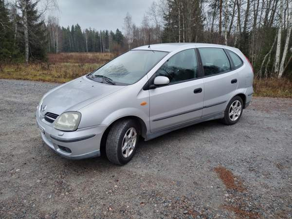 Nissan Almera Tino Jaemsae - photo 1