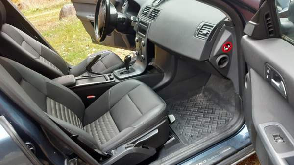 Volvo V50 Glebychevo - valokuva 3