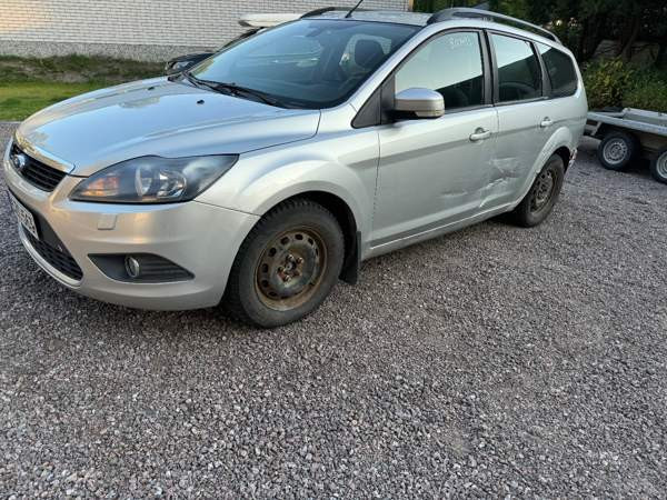 Ford Focus Jyväskylä - valokuva 2