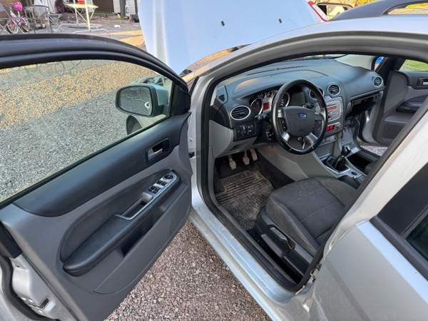 Ford Focus Jyväskylä - valokuva 8