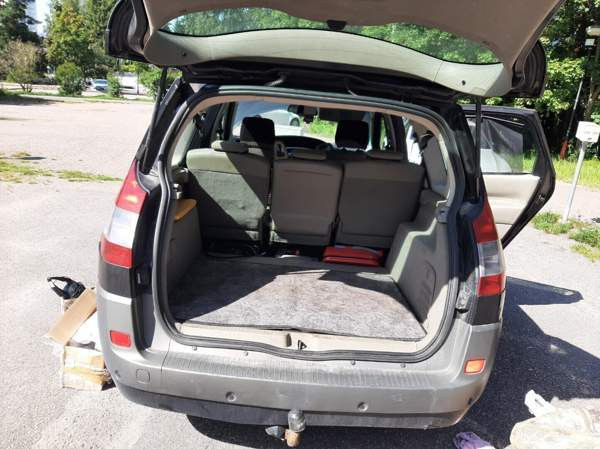 Renault Grand Scenic Helsinki - valokuva 5