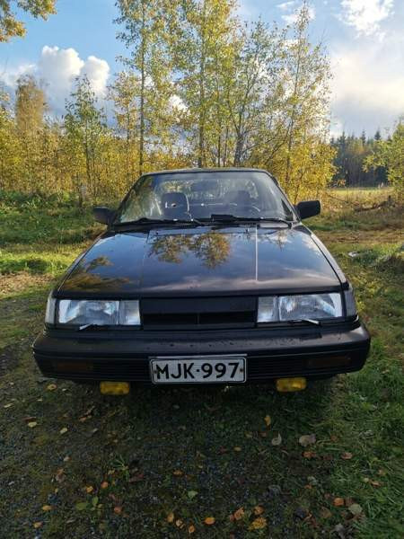 Nissan Sunny Kurumkan - valokuva 2