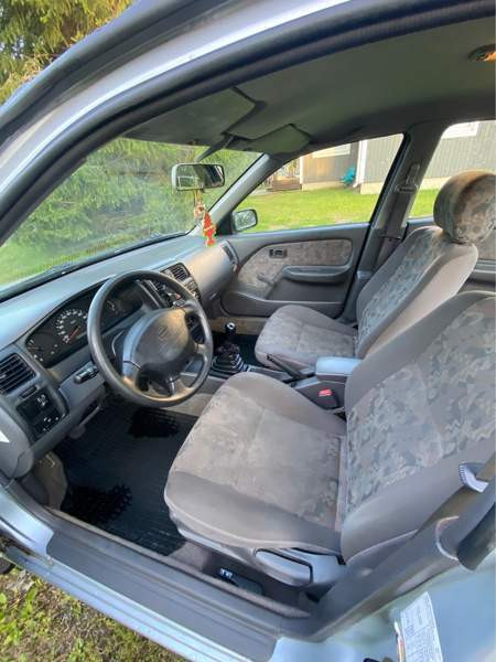 Nissan Almera Tyrnävä - valokuva 4