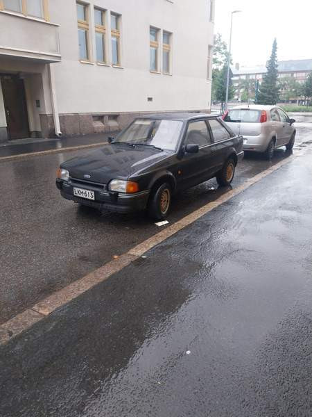 Ford Escort Kyiv Oblast - valokuva 4