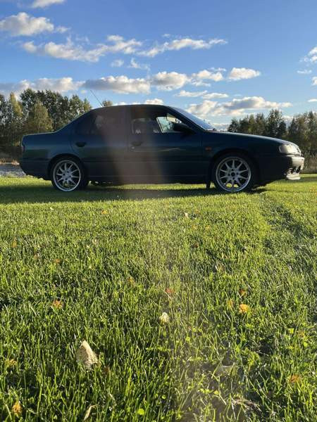 Nissan Primera Alavieska - изображение 1