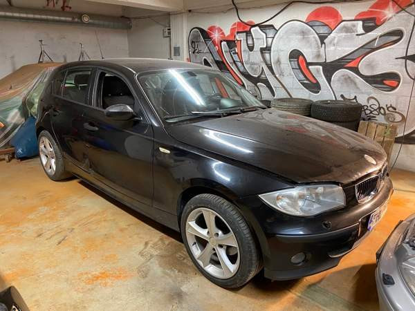 BMW 116 Райсио - изображение 2