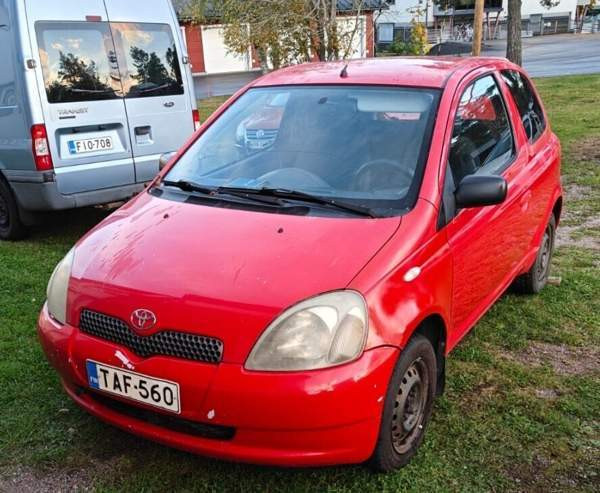 Toyota Yaris Taivassalo - valokuva 1
