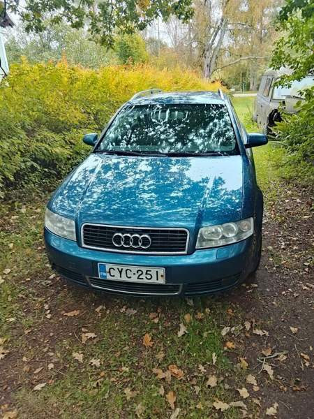 Audi A4 Ugleural'skiy - valokuva 2