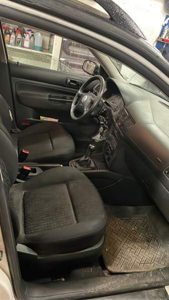 Volkswagen Golf Каяни - изображение 1