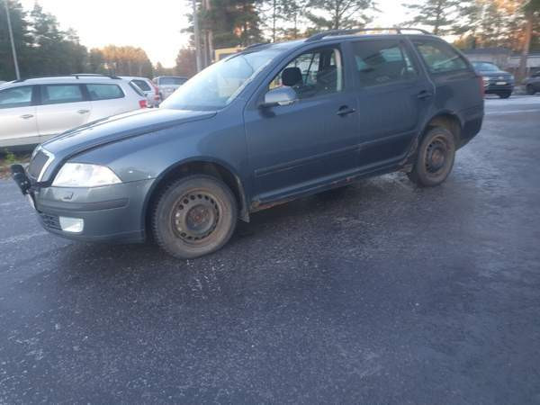 Skoda Octavia Oulu - valokuva 1