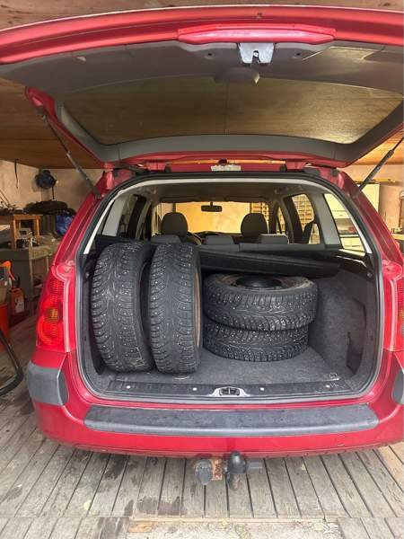 Peugeot 307 Ugleural'skiy - valokuva 4