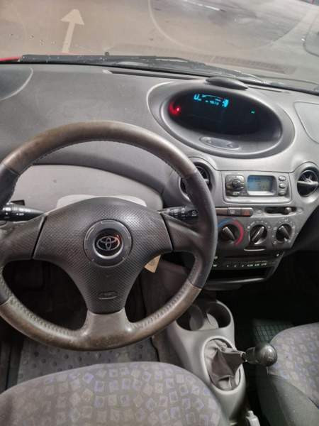 Toyota Yaris Espoo - photo 7