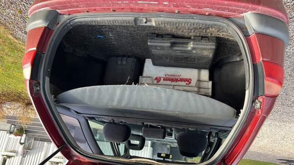 Toyota Avensis Keuruu - изображение 5