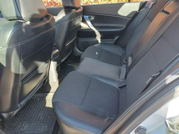 Nissan Primera Parkano - изображение 7