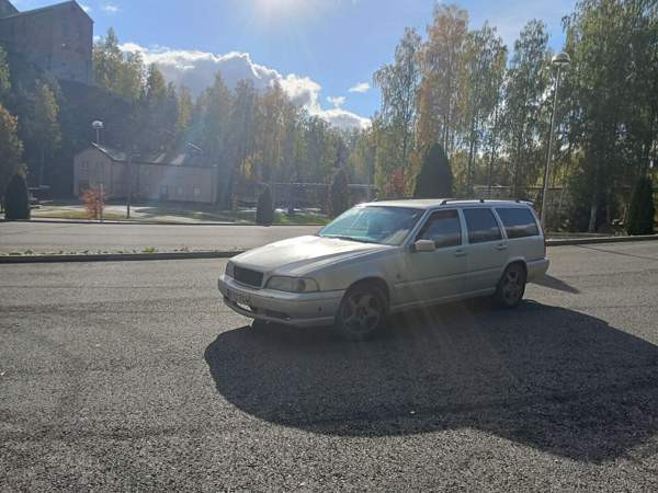 Volvo V70 Joensuu - photo 2