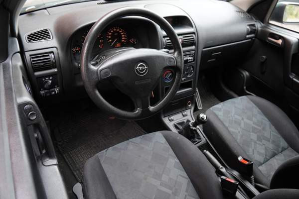 Opel Astra Vantaa – foto 7