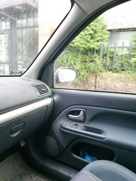 Renault Clio Jerusalem - valokuva 4