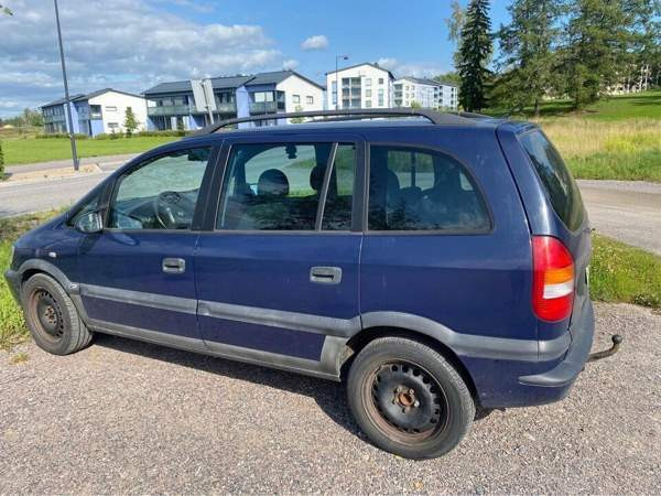 Opel Zafira Sibbo - valokuva 4