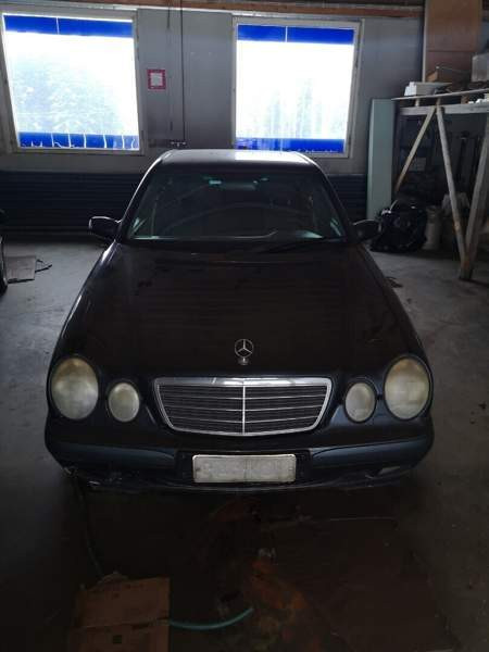 Mercedes-Benz 200 Йоэнсуу - изображение 1