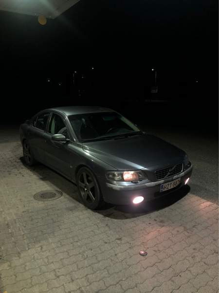 Volvo S60 Таксимо - изображение 4