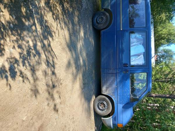 Volkswagen Transporter Lons-le-Saunier - valokuva 2