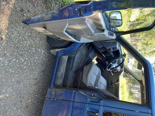 Volkswagen Transporter Lons-le-Saunier - valokuva 5