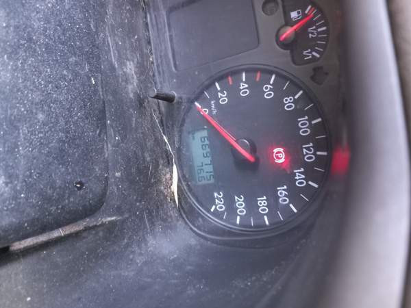 Volkswagen Transporter Lons-le-Saunier - valokuva 3