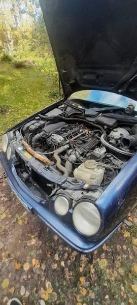 Mercedes-Benz E Maentsaelae – foto 3