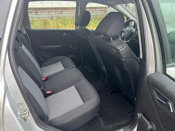 Mercedes-Benz A Kajaani - valokuva 6