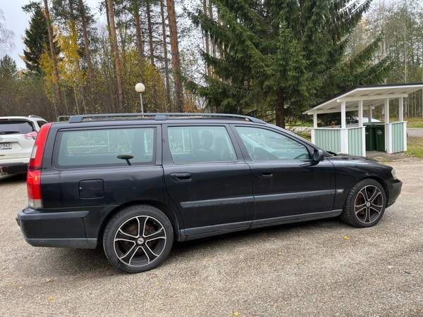 Volvo V70 Sotkamo - valokuva 5