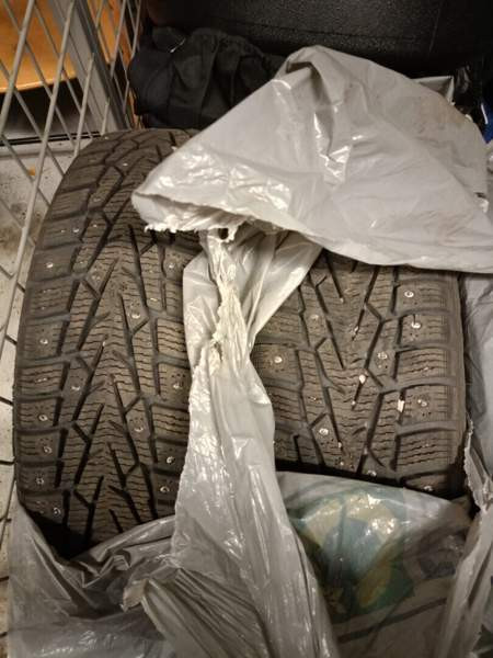 Nissan Almera Tino Helsinki - photo 6