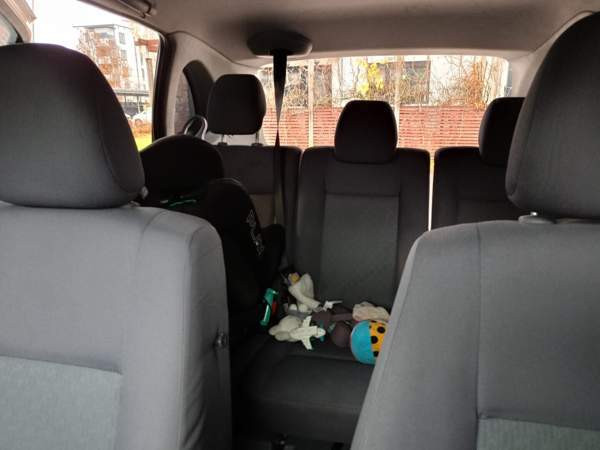 Nissan Almera Tino Helsinki - photo 8